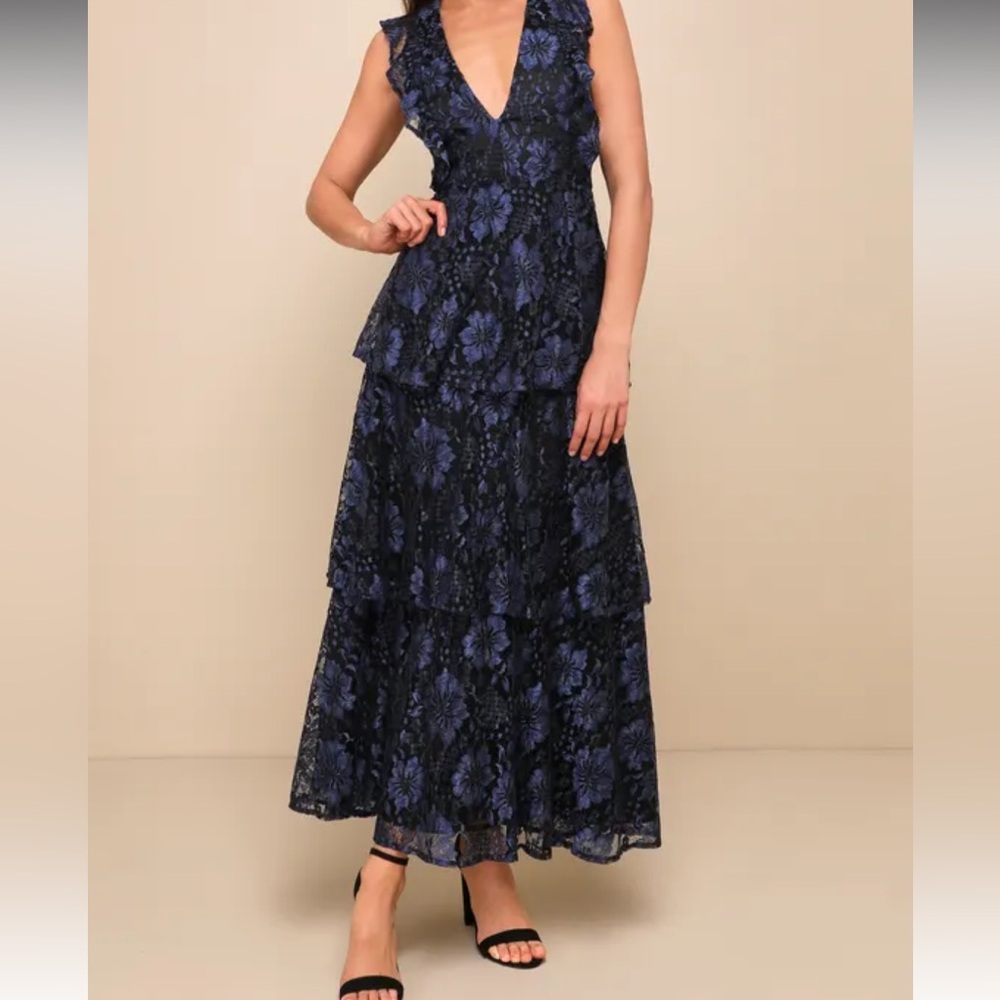 Molinetto Navy Blue Lace Ruffled Tiered Sleeveless Maxi Dress